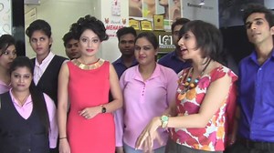 11K views · 184 reactions | #JammuLinksNews #Reviews | Colour Spa Lounge Unisex Salon, Gandhi Nagar, Jammu One of the leading salons of Jammu for Hair & Skin care that gives you the latest in hairstyles, beauty treatments and more. Check out our review on the same. For more reviews on places, eateries, products and more, download Jammu Links News app available on Google and IOS play stores. | Jammu Links News | Facebook