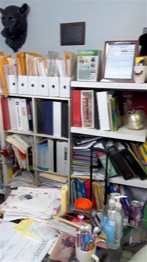 Mike’s love connection attempt get a handsome interruption! | Keep up artist