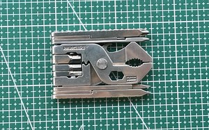 国产多功能工具•SWISSH+TECH瑞士（笑）科技22in1折叠钳【大阳江造】