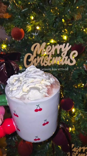 Hot chocoate season has arrived 🎄 #christmas #hotchocolate #mumsoftiktok