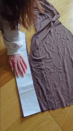 DIY mini dress with flared sleeves - altering the demi dress pattern