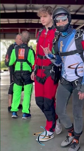 What to Wear First Time Skydiving