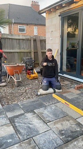 Phase 1 of our recent patio build 💥 . Showing some of the key elements of any installation, a nice compact sub base, levels all set, fixed pattern for the slabs and most importantly the primer for the bottom of the slabs ✅ . These slabs are one of our favourites to lay and also look great in any garden once finished 😎 . Stay tuned for the next phases, completing the slabs and jointing up 👀 . #patio #gardenpatio #gardening #outdoorliving #homeimprovement #builder #slabs #jointing #sbr #primer 