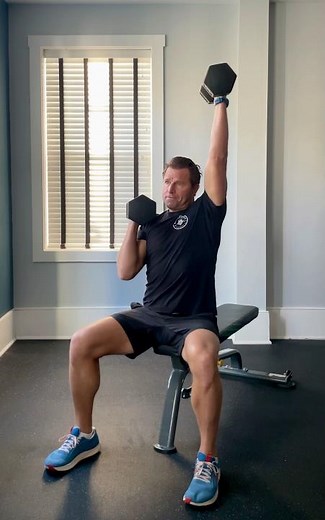 Alternating Dumbbell Shoulder Press – Stronger, Smarter Overhead Training