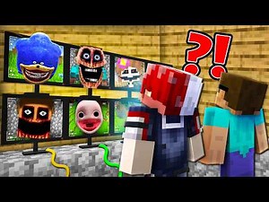 WE CAUGHT SCARY MONSTERS ON HIDDEN CCTV CAMERA IN MINECRAFT !! 😱