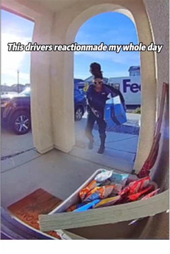 Heartwarming Reaction of Amazon Driver Caught on Camera