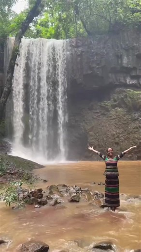 Awaken the spirit! Living in the forest, 3 wonderful moments: a waterfall from my hometown of Mondulkiri, Cambodia, another waterfall from a trip to Indonesia, and a beautiful sunset experienced in Australia. #nature #waterfall #forest #spiritualawakening #indigenous