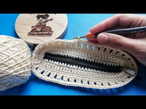 Super Easy Crochet Purse Bag With Zipper - Step by Step