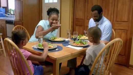 Walmart TV Spot, 'Back to School: Dinner'