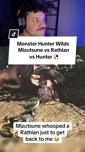 Mizutsune Takes on Rathian in Epic Monster Duel