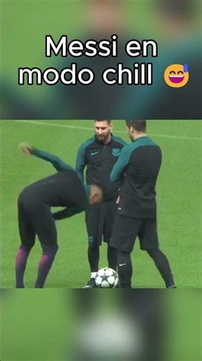 Messi tranquilo mientras Suárez molesta a Neymar 😂 #messi #shorts #neymar