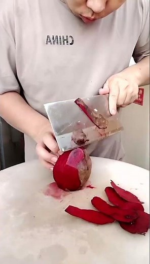 How to Make Gorgeous Garnishes with Knife Skills