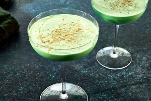 The Best Old-School Dessert Cocktails, From the Grasshopper to the Brandy Alexander