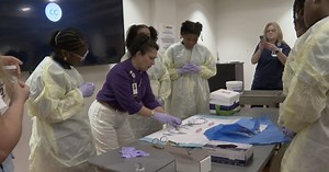 Sentara CarePlex Hospital offers students glimpse of what working in a hospital is like