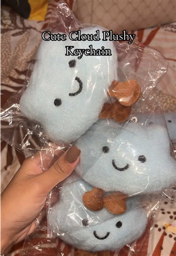 Cute Cloud Plushy Keychain for Adorable Accessories
