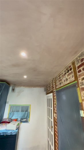 133K views · 807 reactions | PAINTING NEW PLASTER!! First of all I’m...