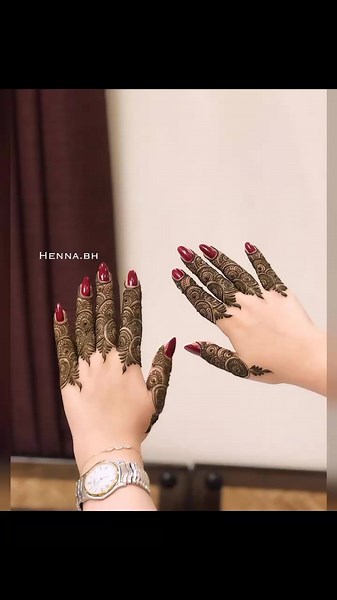 Easy and Simple Finger Mehndi Designs | Back Hand Mehndi Design