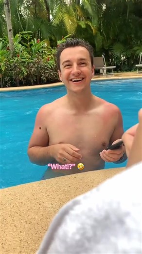 738.Goes on vacation to play with ants 🤣🐜 #fyp #foryou #couples #couplegoals #relationships #pranks | Conor Vlog 5