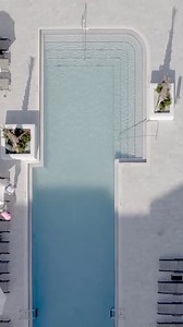 Perched on Florida’s magnificent Emerald Coast, we elevate everyday moments surrounded by comfortable coastal elegance. Discover this private haven where effortless beach house vibes meet exceptional guest services – https://bit.ly/44ixJtc | Pensacola Beach Resort