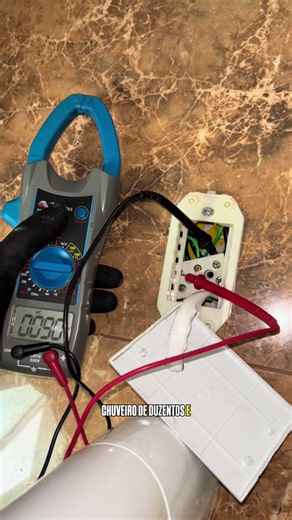 ⚡️Nem sempre falha em chuveiro elétrico é resistência queimada. . . #ele #eletrica #eletricidade #eletricista #elétrica