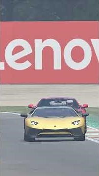 Ferrari 812 Superfast vs Lamborghini Aventador SV at Monza