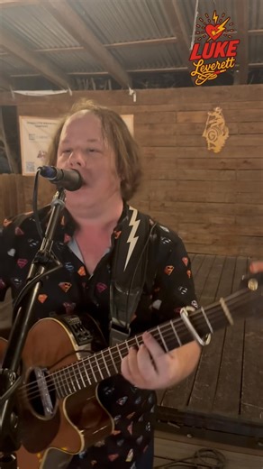 Here’s some more of Bitter Sweet Symphony from last night’s show at Guadalupe Brewing Company & Pizza Kitchen. I’m very stoked that we get to do this again next month on March 6th! #acoustic #90srock #newbraunfels | Luke Leverett