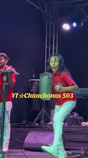 Energetic Live Musical Performance by Chanchonas 503