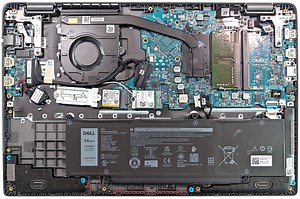 Dell Latitude 15 3540の開け方 - 分解とアップグレードオプション