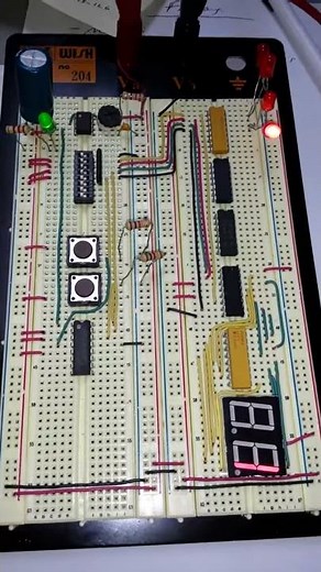 Logic Circuits Falling Edge