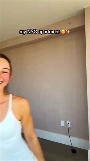 29K views · 255 reactions | My NYC Apartment ✨ ep.3 If you’re looking for a remote interior designer… You can dm my girl @dwellistic & also get 20% off from my referral  #nyc #apartment | Wanderlust Alley | Facebook