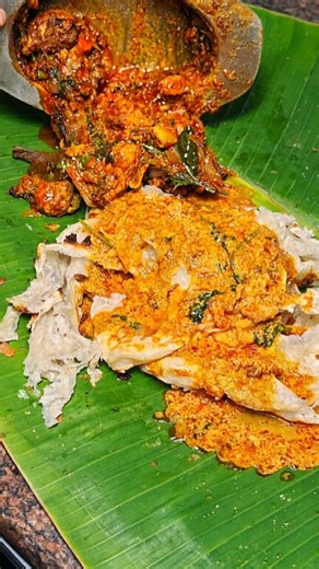 💥💢 பஞ்சு PAROTTA+ spicy CHICKEN VARUVAL at ERODE #shorts #foodshorts #tamilshorts