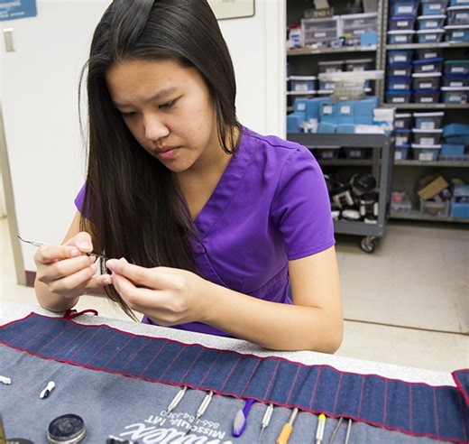 Waxing a tooth: a handy how-to column - Insights