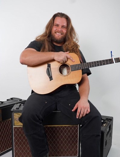 Fergus Falls singer takes the stage on 'American Idol' on Monday