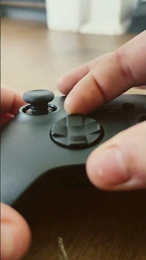 Did you know this about the Xbox series X controller D pad￼