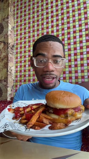 Tasting Guys Burger on Carnival Cruise