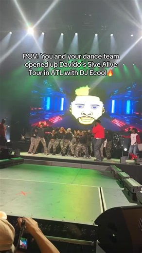 Ro🇱🇷 on Instagram: "5ive Alive OWES ME NOTHING!! Never did I think I would be on the same stage as Davido. All Glory to God for such a wonderful Experience!! 🙌🏾 Forever One beat one sound with my AfroElites. This is only the beginning for us. 💛❤️ @afroelitesdanceteam Thank you @cecebandit @ecoolofficial for trusting us with this space & opportunity!!"