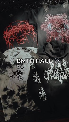 new merch on the horzion cur.lt/oipgrfck2 | Hot Topic