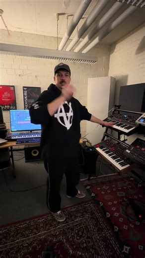 Mastering Hoover Sounds in Techno Music