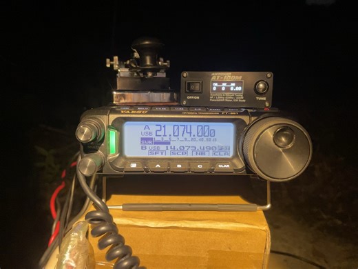 兄弟你的gridtracker跑到21.074mhz上了（乐）