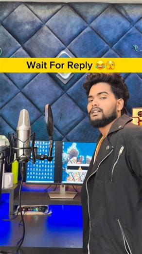 Sohan Singh on Instagram: "Wait for end 😂😎 #rappersohan #explore #pawansingh #explorepage #khesarilalyadav #roastersohan #bhojpurirap #trending #exploremore #viralreels"