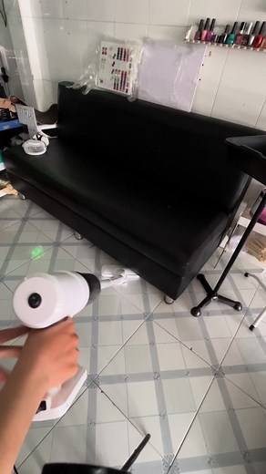 Handheld Vacuum Cleaner for Couch and Salon Cleaning