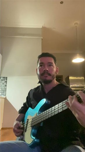 Feel Good Inc. – Bass Groove 🎶 #bass #bassplayer #music #guitar