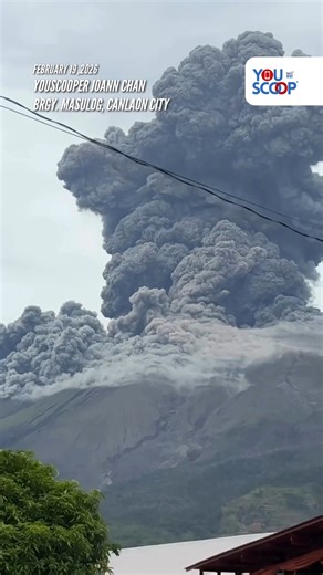 PAGSABOG NG BULKANG KANLAON, NAKUHANAN Nakuhanan ni YouScooper Joann Chan ang pagsabog ng Bulkang Kanlaon pasado alas-4 ngayong hapon, Feb. 19, 2026 sa bahagi ng Brgy. Masulog, Canlaon, Negros Oriental. #YouScoop COURTESY: YouScooper Joann Chan | GMA News