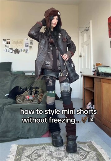 How to Dress Fun Without Freezing: Alternative Fashion Tips