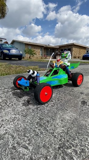 Mi amigos on my traxxas powered Ecx Boost😎#fun #rccar