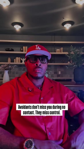 No contact does not make an avoidant miss love. It removes access. When control disappears, the mask slips. This is not heartbreak. It is power withdrawal. Stay gone long enough and the truth gets loud. 📕 Break the cycle. Download The Avoidant Effect now. 💬 DM ENOUGH for private 1:1 coaching. Learn how to stay gone without spiraling. #AvoidantAttachment #NoContactTruth #AvoidantControl #AttachmentHealing #TheAvoidantEffect
