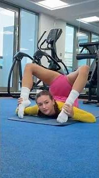 Chin stand #acrobatics #movementactivities #chinstand #contortion