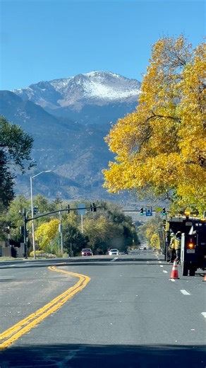 19K views · 801 reactions | Fall foliage in Colorado Springs, Colorado #fblifestyle #reels #coloradosprings #Colorado #autumncolors | Explore Colorado with Rupam Dewan | Facebook