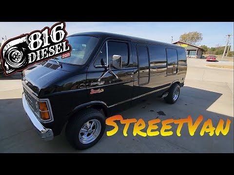 1979 Dodge B200 Street Van, Retro family camper with shag carpet, YOU MUST SEE THIS BAD MAMA JAMA!