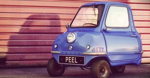 Built in 1962, the World’s Smallest Car has One Door, One Headlight and Manual Reverse